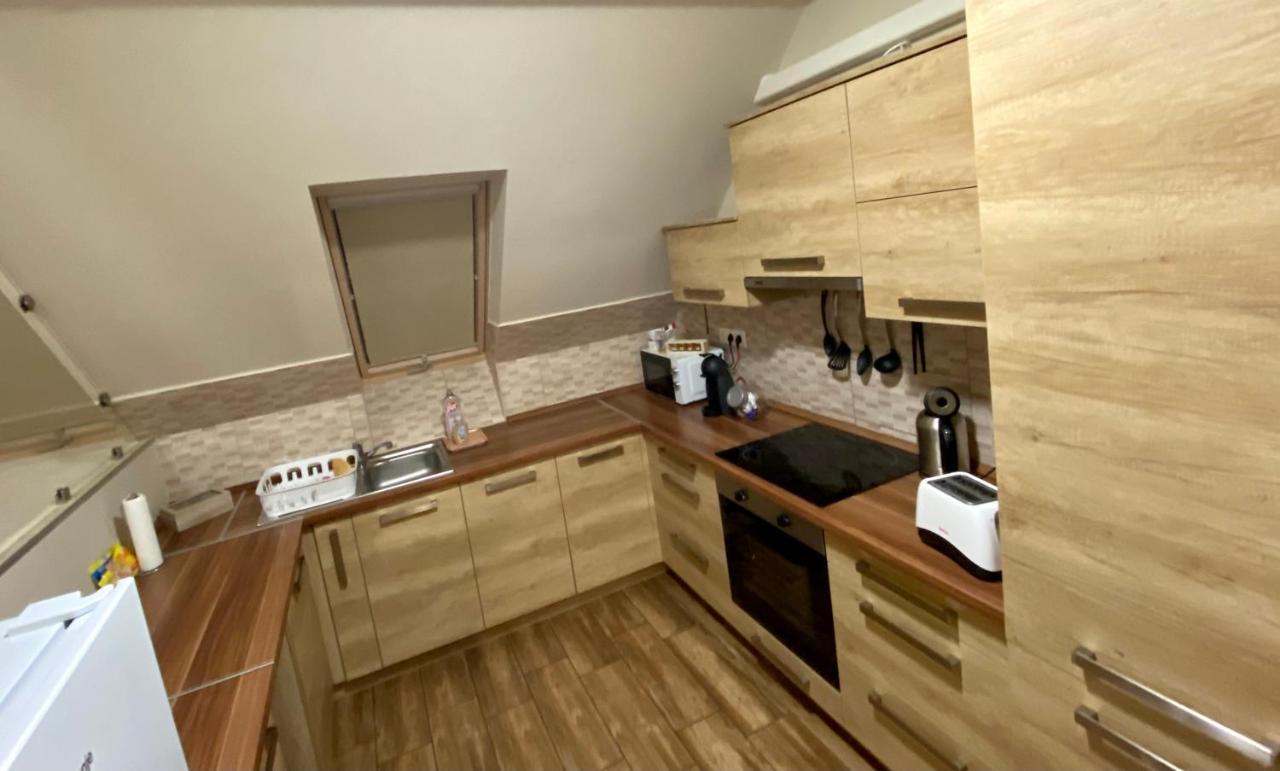 Barand Apartman エゲル エクステリア 写真